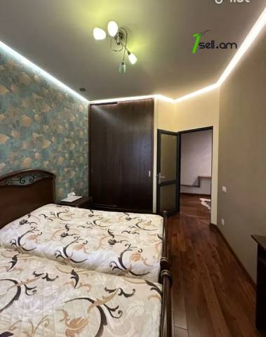 4 սենյականոց բնակարան նորակառույց շենքում Հայրիկ Մուրադյան փողոցում, 149 ք.մ., 3/18 հարկ