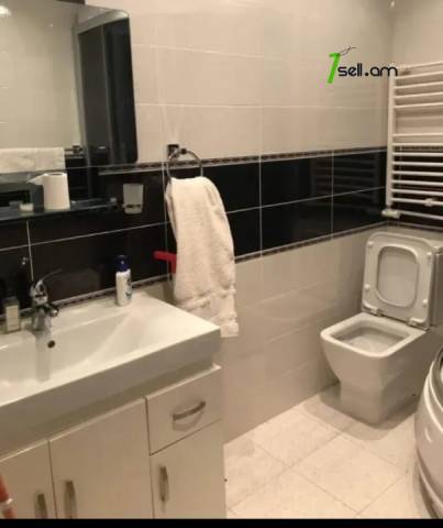 2 սենյականոց բնակարան Սարյանի փողոցում, 60 քմ, 5/9 հարկ, եվրովերանորոգված