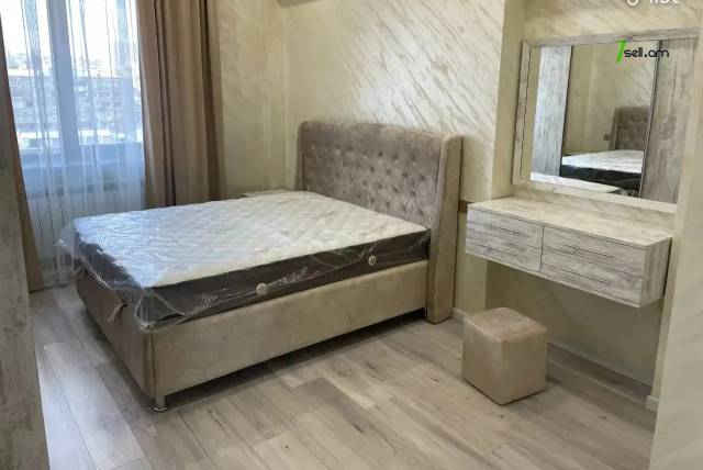 3 սենյականոց բնակարան նորակառույց շենքում Փավստոս Բուզանդի փողոցում, 101 ք.մ., 2 սանհանգույց