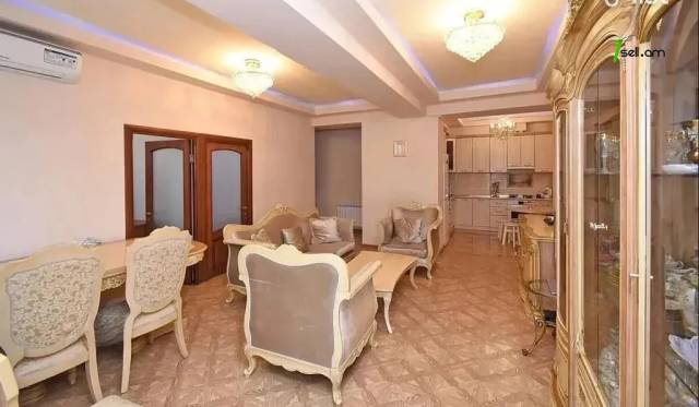 4 սենյականոց բնակարան նորակառույց շենքում Մեսրոպ Մաշտոցի պողոտայում, 102 քմ, 3/14 հարկ