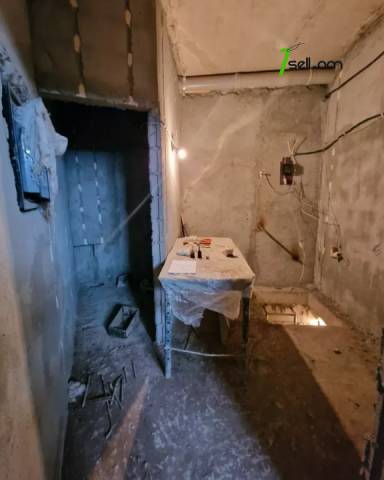 Բազմաֆունկցիոնալ գույք Դերենիկ Դեմիրճյանի փողոցում կենտրոնում, 241 ք.մ.