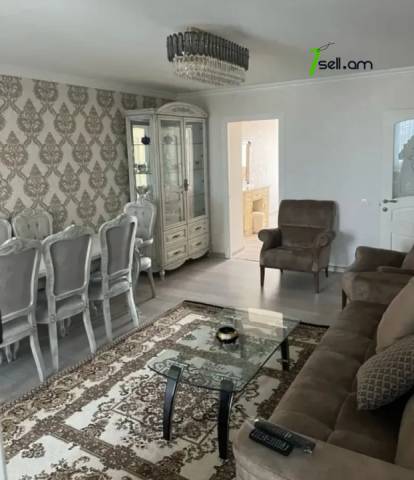 4 սենյականոց բնակարան Էրեբունու փողոցում, 90 քմ, դիզայներական ոճով վերանորոգված, քարե շենք