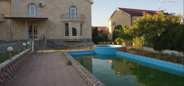 Երկու հարկանի քարե տուն, Վահագնի Թաղամաս Աջափնյակում, 401 ք.մ., 3+ սանհանգույց, կապիտալ վերանորոգված
