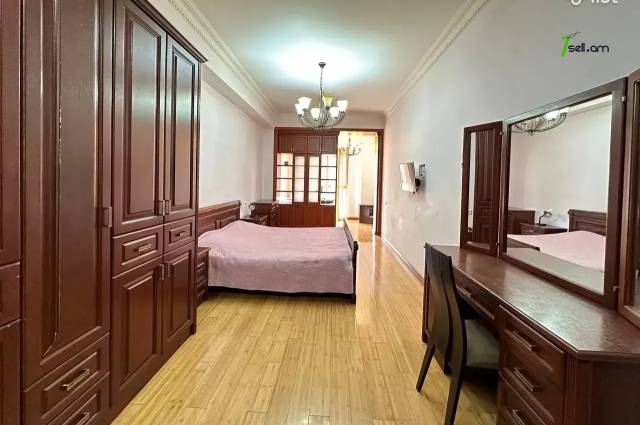 3 սենյականոց բնակարան նորակառույց շենքում Արամի փողոցում, 143 քմ, 4/13 հարկ, 2 սանհանգույց