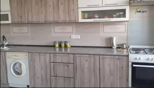 3 սենյականոց բնակարան, Հովհաննիսյան թաղամաս, 64 ք.մ., 7/9 հարկ, կապիտալ վերանորոգված