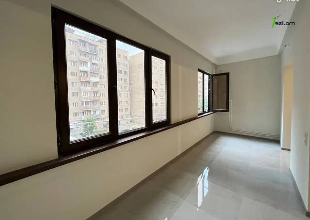 2 սենյականոց բնակարան, Դավթաշեն 2-րդ թաղամաս, 67 ք.մ., 3/9 հարկ, կապիտալ վերանորոգված