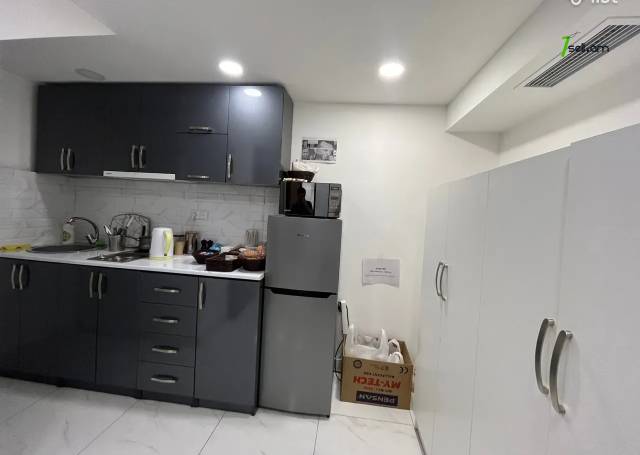 Բազմաֆունկցիոնալ գույք Թումանյան փողոցում կենտրոնում, 155 ք.մ.