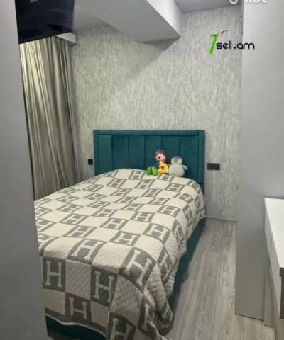 3 սենյականոց բնակարան, Ավան-Առինջի 1-ին միկրոշրջան, 61 քմ, 2/9 հարկ, կապիտալ վերանորոգված