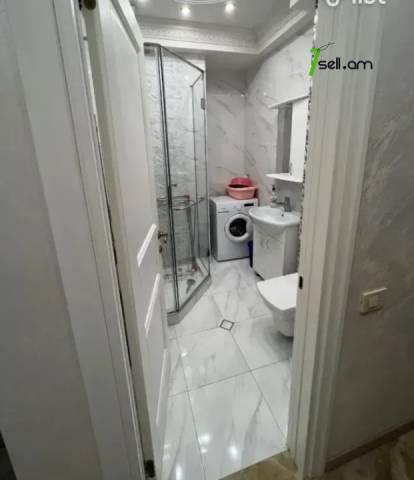 3 սենյականոց բնակարան նորակառույց շենքում Ալեք Մանուկյան փողոցում, 80 քմ, 3/12 հարկ, 2 սանհանգույց