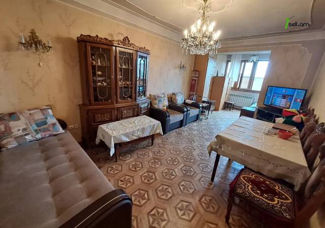 2 սենյականոց բնակարան Գյուլբենկյան փողոցում, 63 ք.մ., քարե շենք