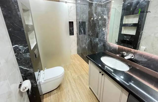 2 սենյականոց բնակարան նորակառույց շենքում, Karapet Ulnetsi street, 68 քմ, 6/16 հարկ