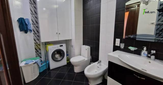 Ընդարձակ 3 սենյականոց բնակարան նորակառույց շենքում Նաիրի Զարյան փողոցում, 175 քմ, 12/16 հարկ