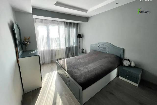 3 սենյականոց բնակարան, Դուրյան թաղամաս, 87 քմ, կապիտալ վերանորոգված