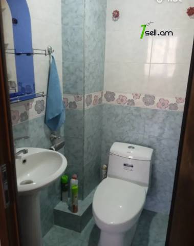 4 սենյականոց բնակարան Զորավար Անդրանիկի փողոցում, 84 ք.մ., 10/14 հարկ, կապիտալ վերանորոգված