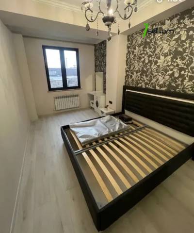 3 սենյականոց բնակարան նորակառույց շենքում Արաբկիրում, 78 ք.մ., 3/12 հարկ, 2 սանհանգույց