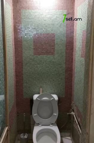 2 սենյականոց բնակարան Այգեձորի փողոցում, 73 ք.մ., 2 սանհանգույց, նախավերջին հարկ, քարե շենք