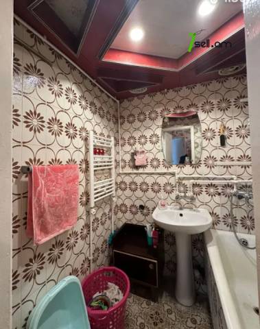 3 սենյականոց բնակարան, 16 թաղամաս, 78 ք.մ., 12/16 հարկ, կապիտալ վերանորոգված