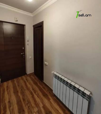 3 սենյականոց բնակարան Հրաչյա Քոչարի փողոցում, 80 ք.մ., 2 սանհանգույց, կապիտալ վերանորոգված