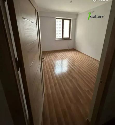 3 սենյականոց բնակարան նորակառույց շենքում Մոնթե Մելքոնյան փողոցում, 77 քմ, 6/17 հարկ