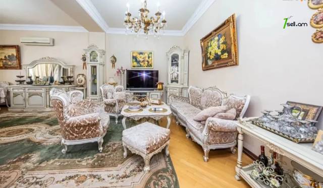 5 սենյականոց բնակարան նորակառույց շենքում Պուշկինի փողոցում, 200 քմ, 5/9 հարկ, 3+ սանհանգույց