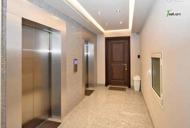 3 սենյականոց բնակարան նորակառույց շենքում Կոմիտասի պողոտայում, 64 քմ, 8/17 հարկ, բարձր առաստաղներ