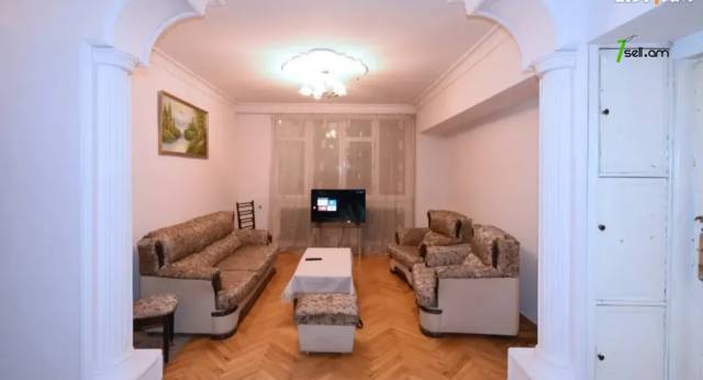 3 սենյականոց բնակարան Խորենացու փողոցում, 93 ք.մ., կապիտալ վերանորոգված