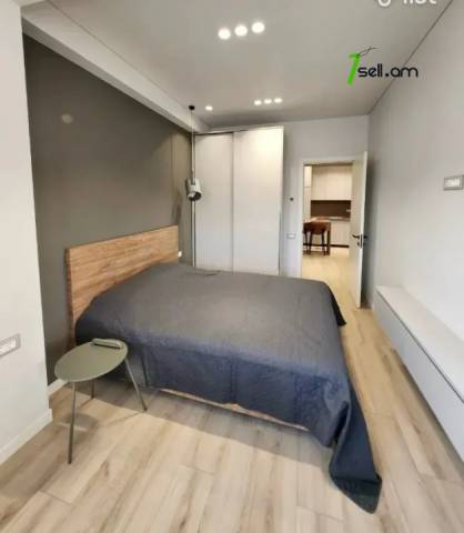 2 սենյականոց բնակարան նորակառույց շենքում Ալեք Մանուկյան փողոցում, 47 ք.մ., բարձր առաստաղներ