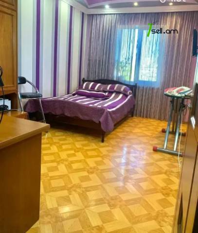 3 սենյականոց բնակարան Բաշինջաղյան փողոցում, 67 ք.մ., կապիտալ վերանորոգված