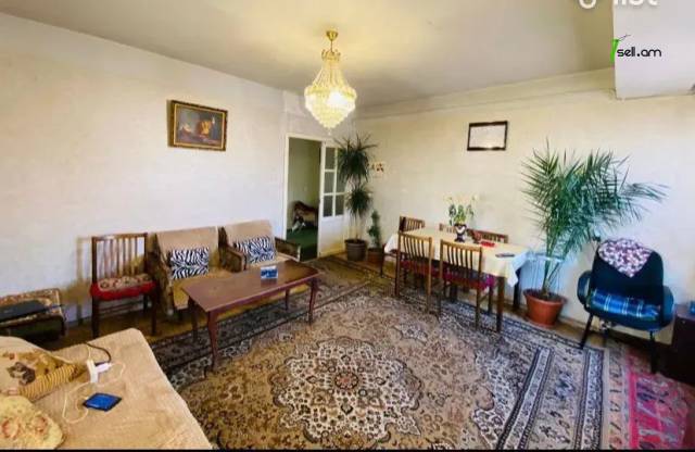 3 սենյականոց բնակարան Արցախի պողոտայում, 86 ք.մ., 9/14 հարկ, մի քանի պատշգամբ