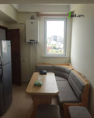 2 սենյականոց բնակարան Արաբկիրի 19-րդ փողոցում, 45 քմ, 10/13 հարկ, կապիտալ վերանորոգված