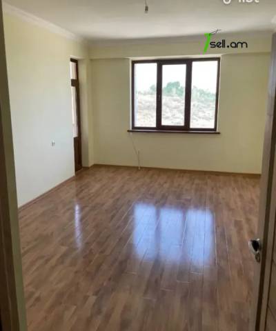 3 սենյականոց բնակարան նորակառույց շենքում Մոնթե Մելքոնյան փողոցում, 103 ք.մ., 2 սանհանգույց