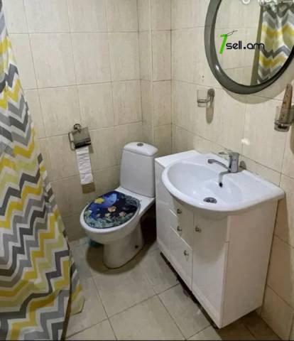 2 սենյականոց բնակարան, Tigran Mets Ave, 60 քմ, նախավերջին հարկ, բարձր առաստաղներ, եվրովերանորոգված