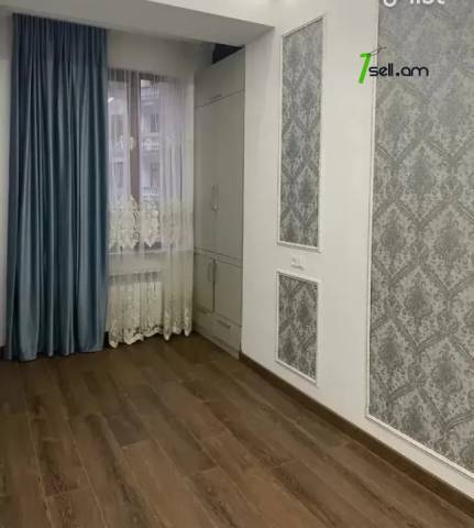 4 սենյականոց բնակարան նորակառույց շենքում Նիկողայոս Ադոնցի փողոցում, 123 ք.մ., 6/8 հարկ