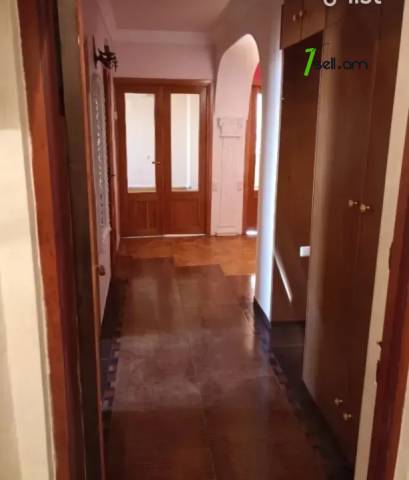 3 սենյականոց բնակարան Մարգարյան փողոցում, 78 ք.մ., 5/9 հարկ, կապիտալ վերանորոգված