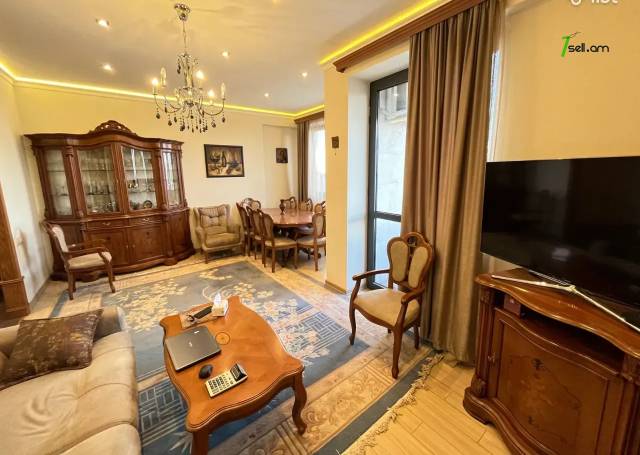 3 սենյականոց բնակարան նորակառույց շենքում Գրիբոյեդովի փողոցում, 116 քմ, 11/15 հարկ, 2 սանհանգույց