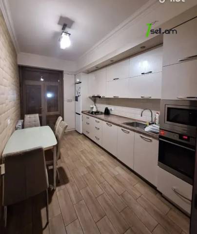 3 սենյականոց բնակարան նորակառույց շենքում Ֆուչիկի փողոցում, 83 քմ, 3/14 հարկ, բարձր առաստաղներ