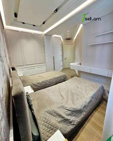 4 սենյականոց բնակարան նորակառույց շենքում Անտառային փողոցում, 120 ք.մ., 2 սանհանգույց