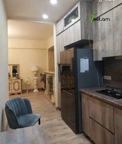 3 սենյականոց բնակարան, Դավթաշեն 4-րդ թաղամաս, 75 քմ, 8/11 հարկ, եվրովերանորոգված