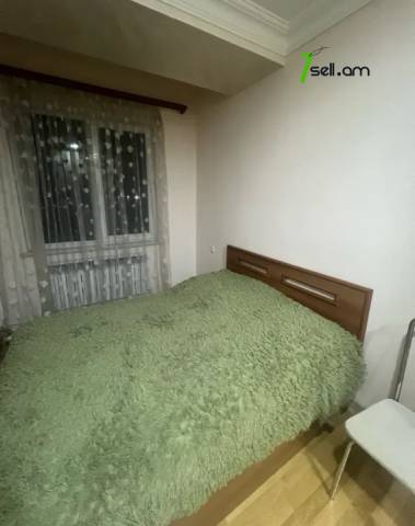 2 սենյականոց բնակարան Արամ Խաչատրյանի փողոցում, 50 քմ, 9/13 հարկ, դիզայներական ոճով վերանորոգված