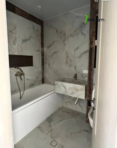 Երկու հարկանի տուն Մելքումով փողոցում Դավթաշենում, 190 քմ, 2 սանհանգույց