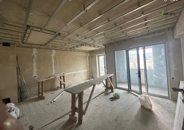 4 սենյականոց բնակարան նորակառույց շենքում, Leningradyan St, 126 ք.մ., 3/13 հարկ, 2 սանհանգույց