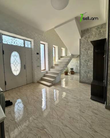 Երկու հարկանի քարե տուն Շահումյանի 16-րդ փողոցում Մալաթիա Սեբաստիայում, 500 քմ, 2 սանհանգույց