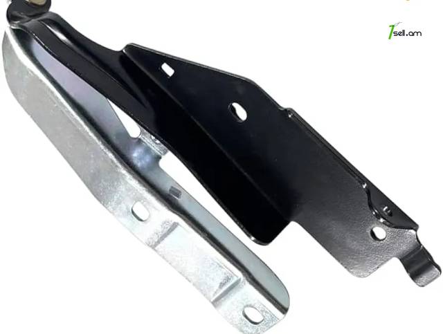 Infiniti Q50 կապոտի ձախ պետլի