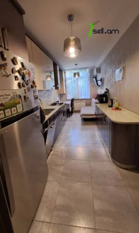 4 սենյականոց բնակարան Ղազար Փարպեցու փողոցում, 105 քմ, 3/11 հարկ, 2 սանհանգույց, եվրովերանորոգված