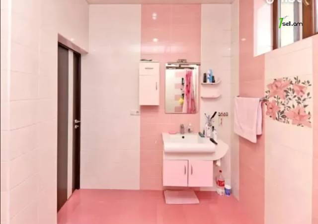 Երկու հարկանի քարե տուն Մոլդովական փողոցում Նոր Նորքում, 275 քմ, 2 սանհանգույց, կապիտալ վերանորոգված