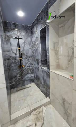 Մեկ հարկանի քարե տուն Նոր Արեշի 11րդ փողոցում Էրեբունիում, 100 ք.մ., կապիտալ վերանորոգված
