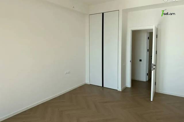 4 սենյականոց բնակարան նորակառույց շենքում Կարապետ Ուլնեցու փողոցում, 133 ք.մ., 9/16 հարկ