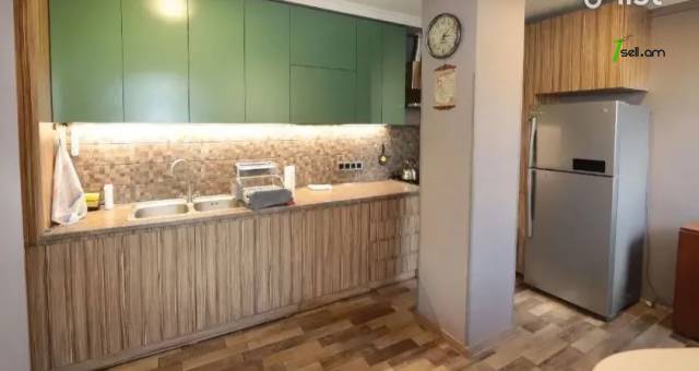 3 սենյականոց բնակարան Գայի պողոտայում, 90 ք.մ., 2/12 հարկ, կապիտալ վերանորոգված
