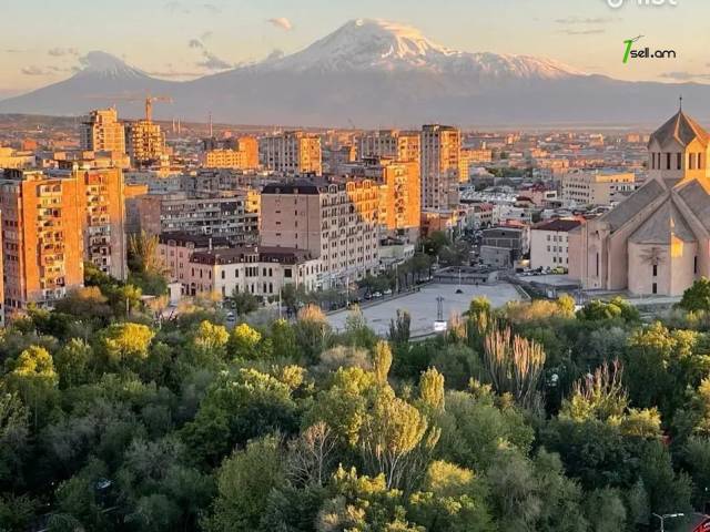 4 սենյականոց բնակարան նորակառույց շենքում Վարդանանց փողոցում, 190 քմ, 17/20 հարկ, 2 սանհանգույց