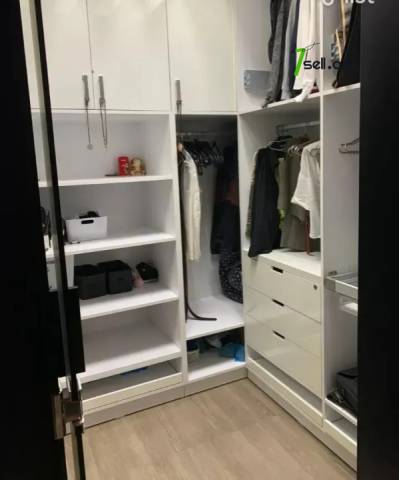 Ընդարձակ 3 սենյականոց բնակարան նորակառույց շենքում Դերենիկ Դեմիրճյան փողոցում, 202 քմ